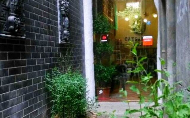 Отель Caesar Youth Hostel Китай, Сиань - отзывы, цены и фото номеров - забронировать отель Caesar Youth Hostel онлайн вид на фасад