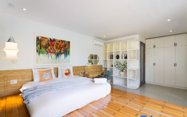 KN8 Holiday Villa