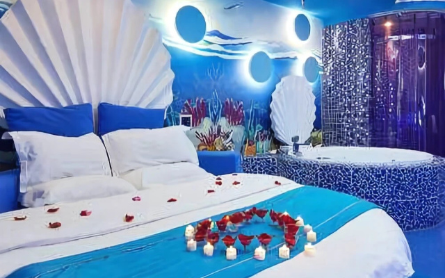 Pin'ai Theme Hotel