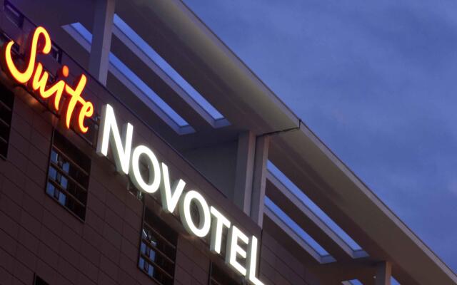 Отель Novotel Suites Hannover вид на фасад