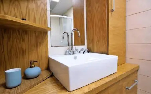 Lux Apartment 777