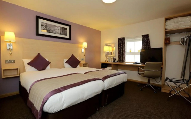 Shore View Hotel