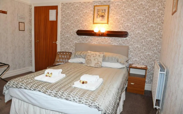 Brynhyfryd Guest House
