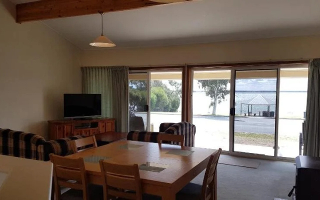 Barmera Lake Resort Motel