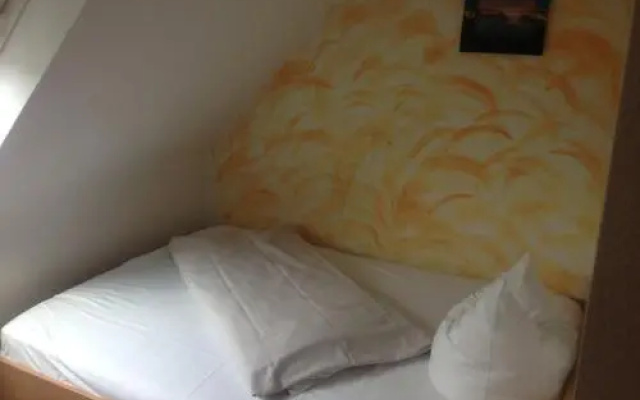 Hotel Discovery