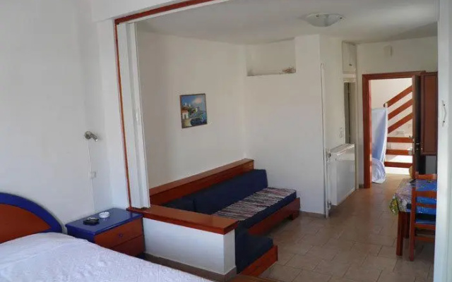 Tsigas Hotel