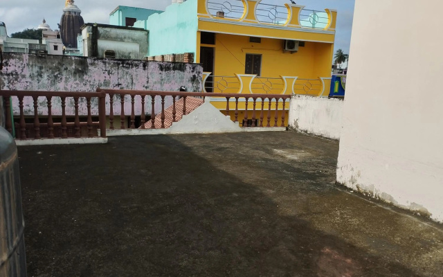 Divine view - 1 bhk AC - Swarna Bhavan