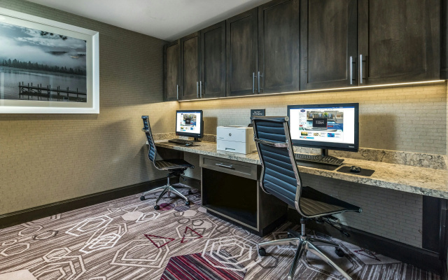 Hampton Inn & Suites Reno/Sparks