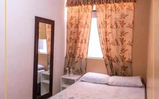 Hostal Paracas I