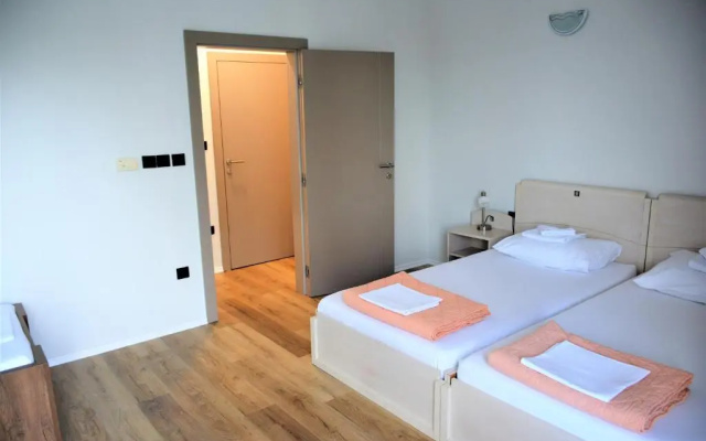 Guesthouse Aurora