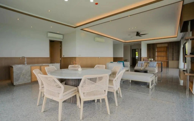 Riahi by Swiss-Belhotel