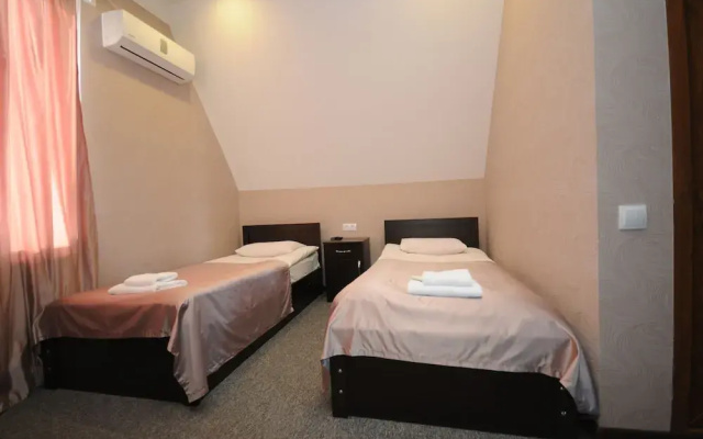 Отель 7 Rooms