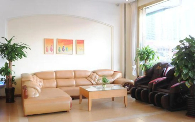 Puning Rujia Hotel(Puning International Clothing City Times Center)
