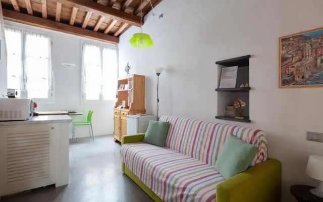 Ludovica Studio - Backpackers House Vernazza
