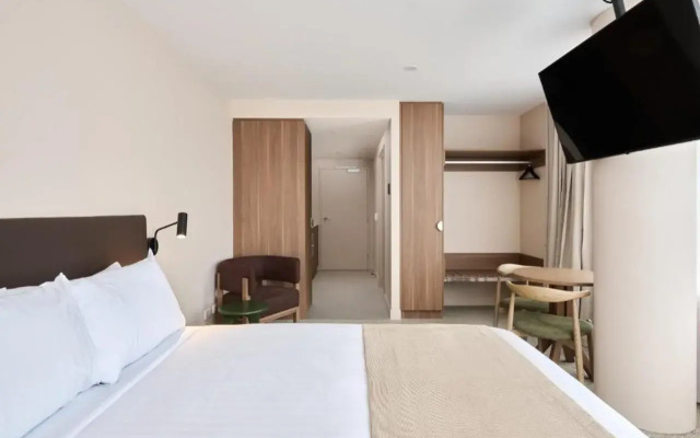 Abode Phillip