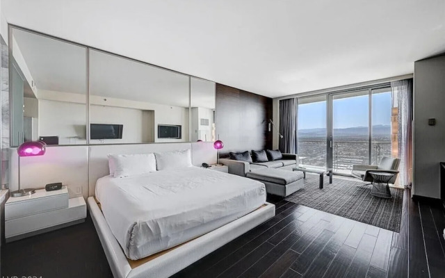 Palms Place Condo Hotel & Casino