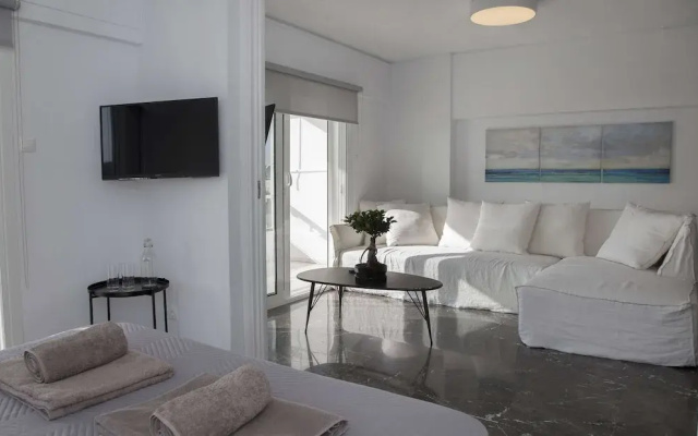Luxury penthouse with stunning riviera view by GHH