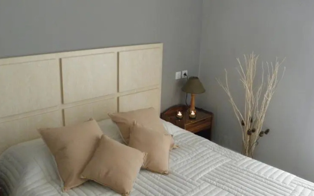 Hotel Avra