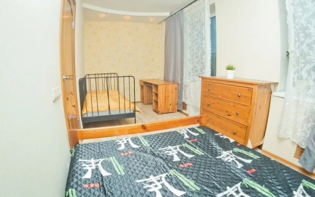 Apartments on Gorkogo square 1