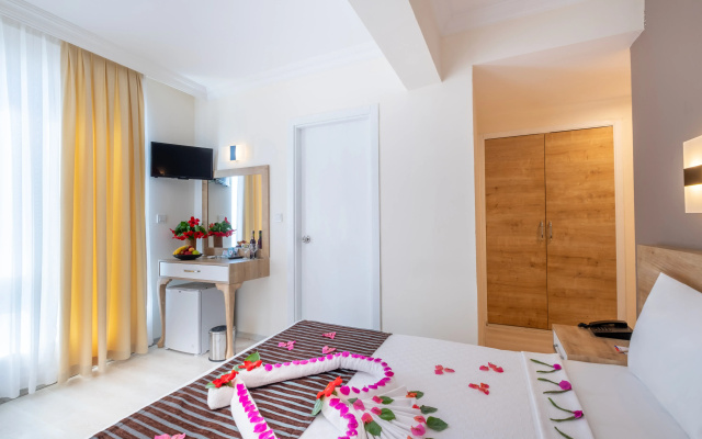 Viking Beach Hotel