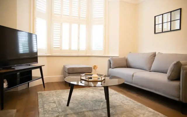 York Minster-3 Bed-sleeps 6-fireplace-free Parking