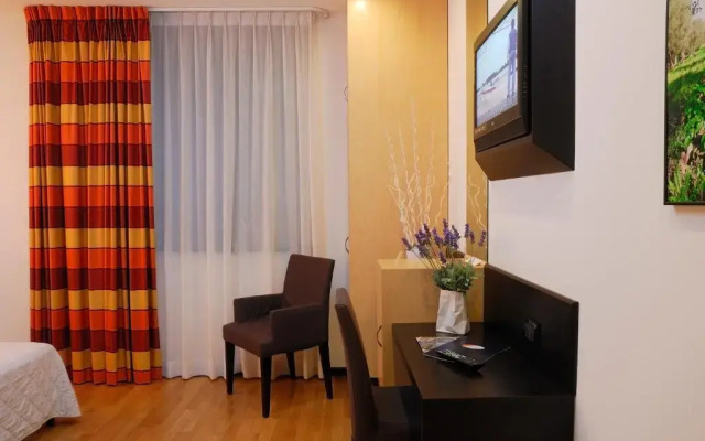 Sanlu Hotel