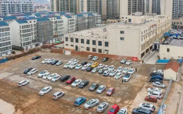 Super 8 Hotel (Linyi Changlin Street)
