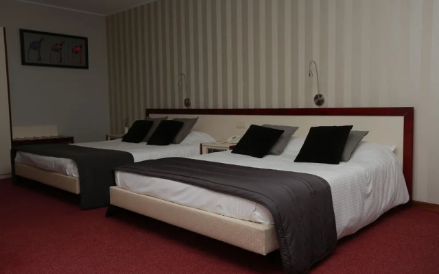Hotel La Reine