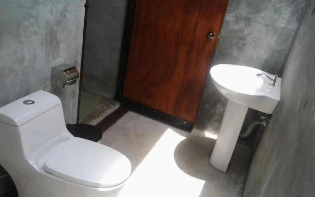 Pran River View Resort