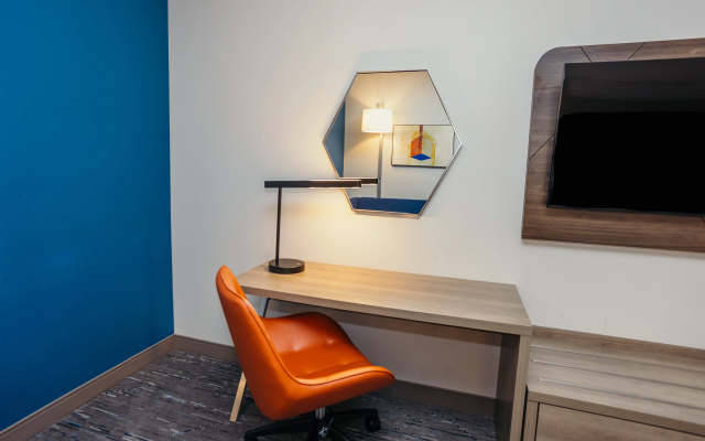 Holiday Inn Express Des Moines Ankeny by IHG