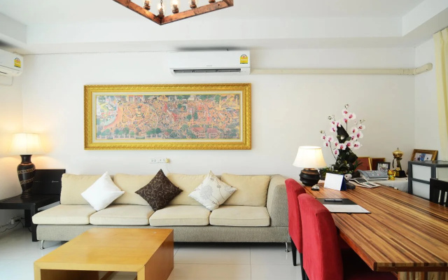 Sitha Boutique House