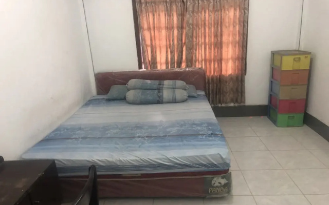 OYO 2342 Asti Residence 1