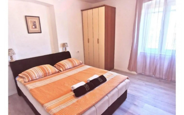 Darka - free parking - A2 Veliki(3+1)