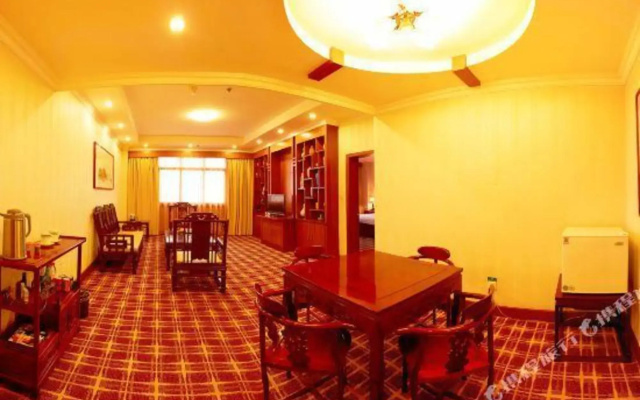International Academic Exchange Center of Shandong University of Technology Hotel