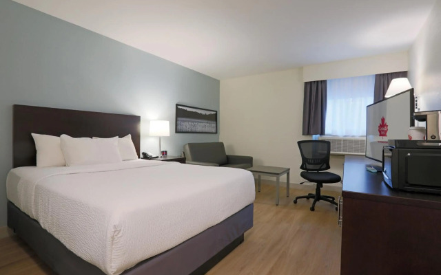 Canad Inns Destination Centre Windsor Park