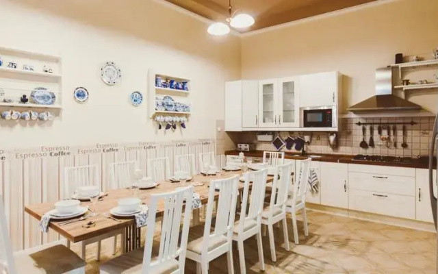 Dream Homes Large Apartment Danube