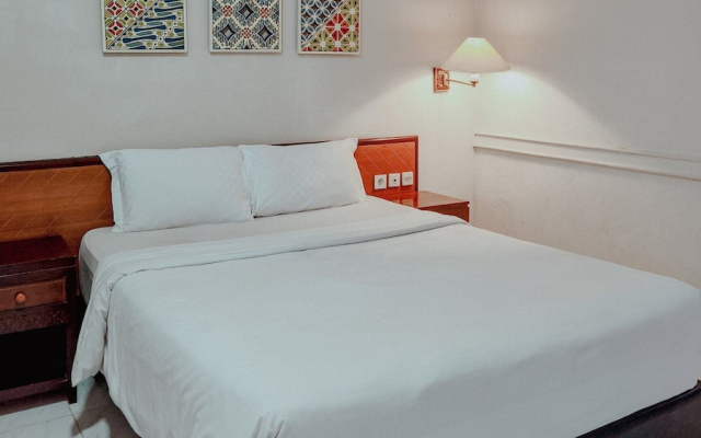 Royal Brongto Hotel