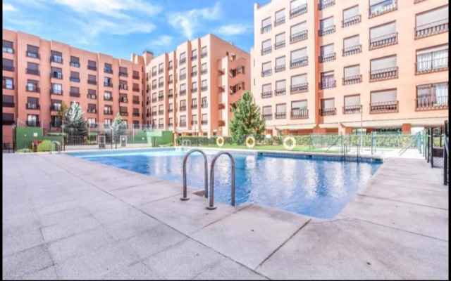 Apartamento 4 pax Airport Wanda Ifema WiFi