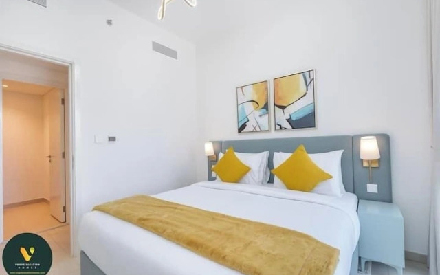 Vogue | Downtown with Direct Access to Dubai Mall
