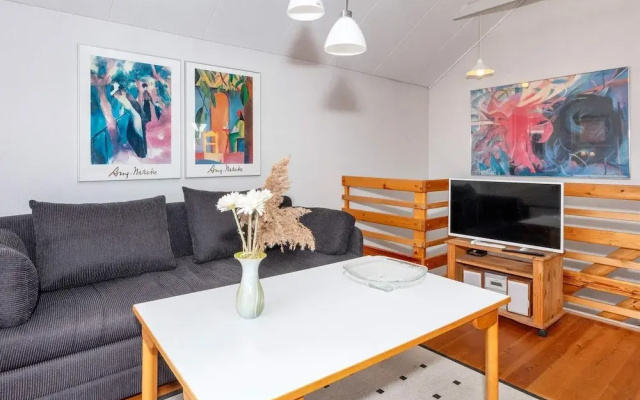 6 Person Holiday Home in Hadsund