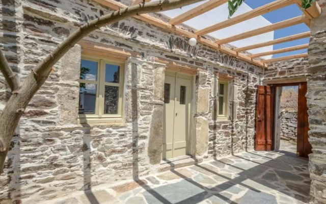 Villa Anthemion Naxos With Outdoor Jacuzzi