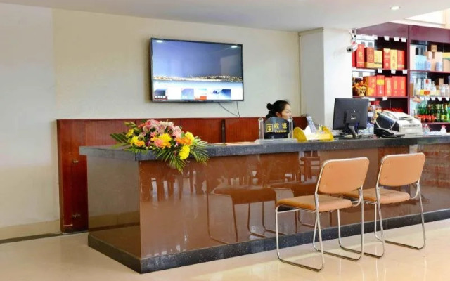 Witty Monkey Hotel
