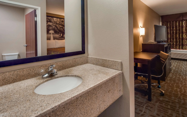 SureStay Hotel by Best Western Alexandria