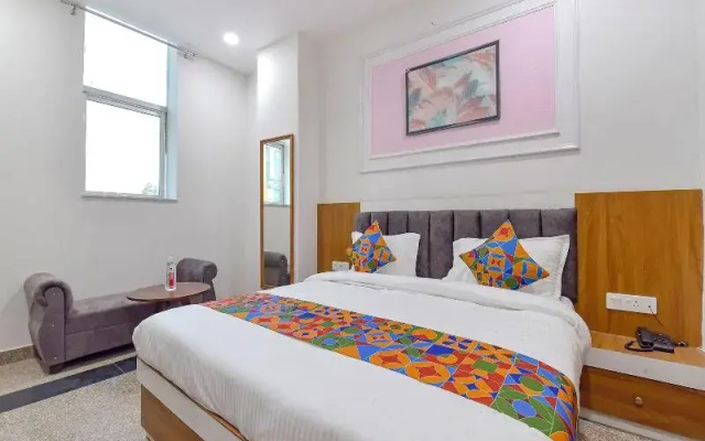 Fabhotel Grand Bala