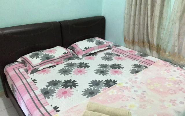 Zulina Homestay
