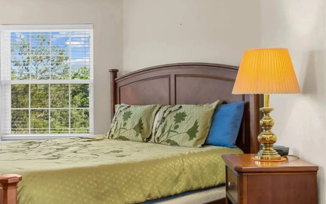 The Shoreline Suite 2bdr