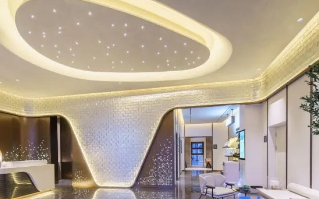 Atour Hotel Dalian Wafangdian Municipal Government Century Square Branch