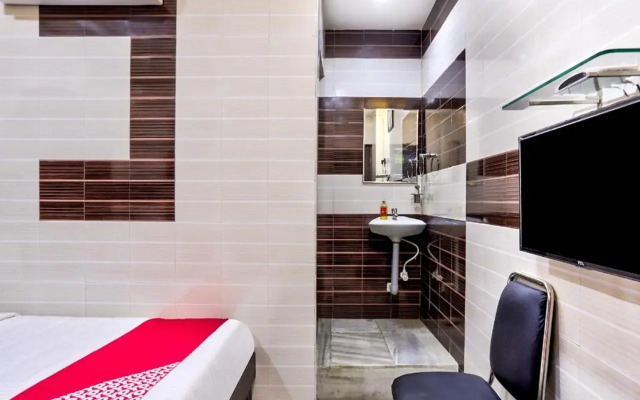 Chellam Residency