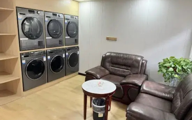 Aegean Hotel (Lanzhou New Area Zhongchuan Airport Branch)