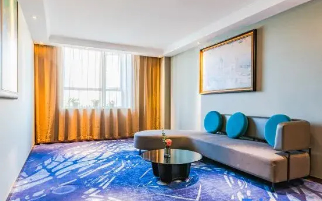 Lanou Hotel
